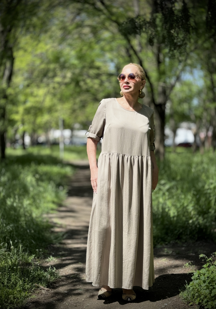 Струмлива сукня з ліоцелу